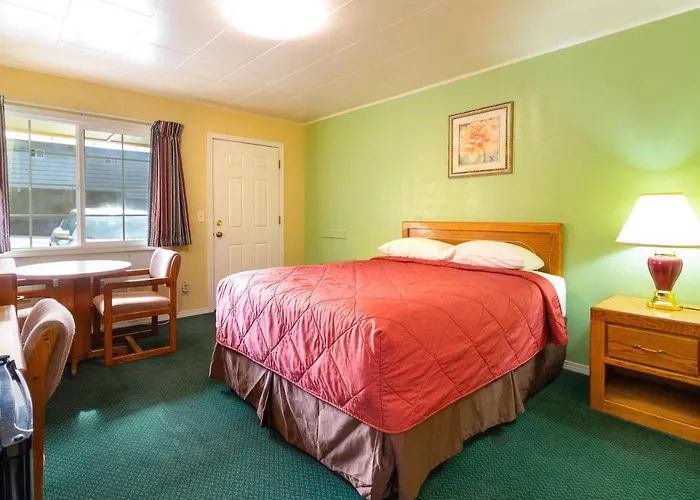 Roseburg Inn
